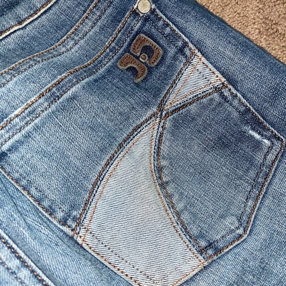 Joe’s jeans